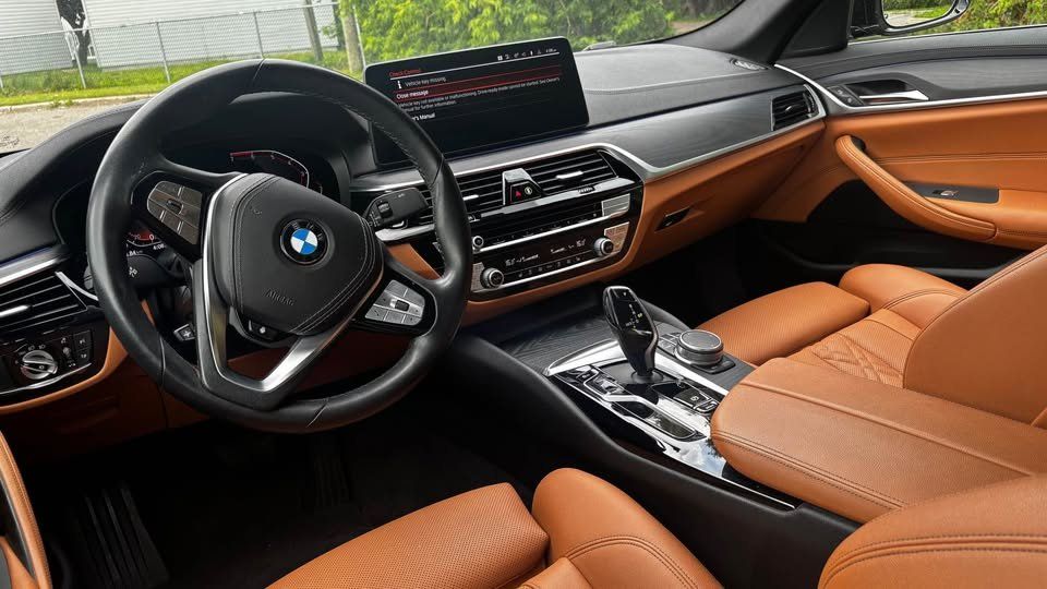 BMW 530 2022 - Thumbnail 10